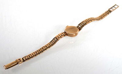 Lot 912 - A ladies 9ct yellow gold wristwatch by Regency,...