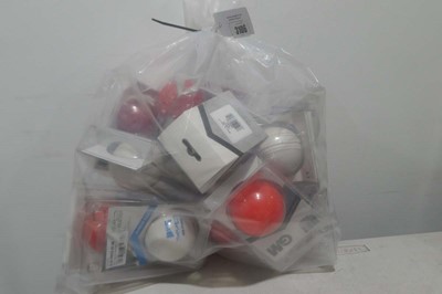 Lot Approx. 15x assorted GM cricket all weather...