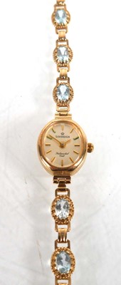 Lot 913 - A ladies 9ct yellow gold wristwatch by...