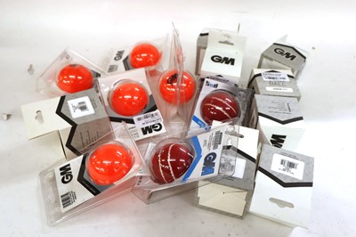 Lot Approx. 15x assorted GM cricket all weather...