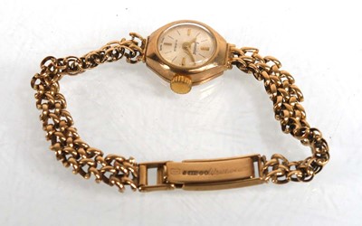 Lot 918 - A ladies 9ct yellow gold wristwatch by...