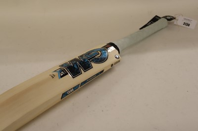 Lot GM Diamond DXM 404 TTNow senior cricket bat,...