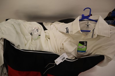 Lot Gray Nicholls cricket bag containing approx....