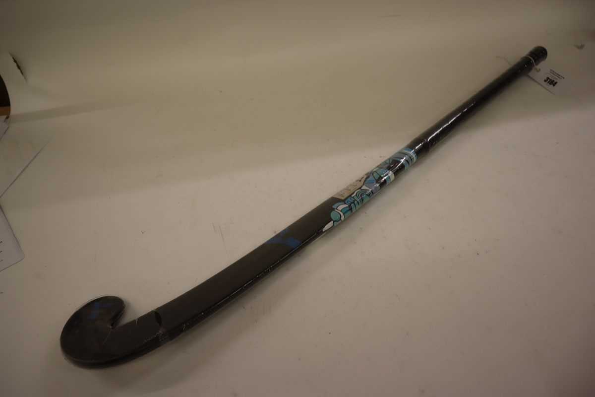 Lot Y1/ADB50 37.5" hockey stick