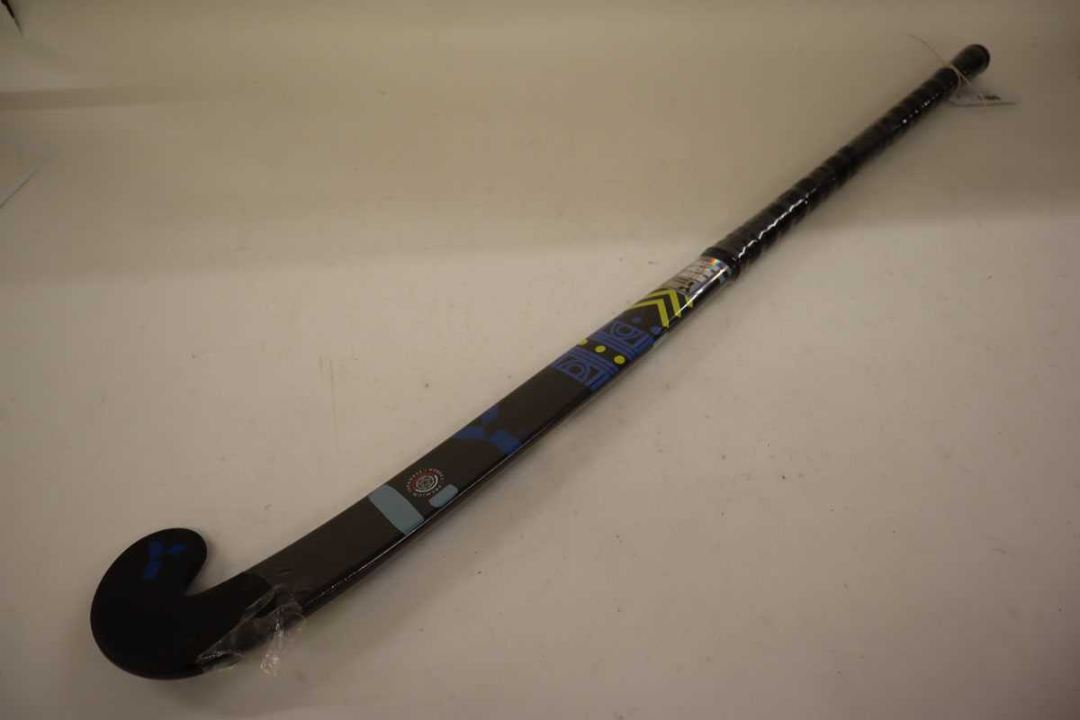Lot Y1/ADB90 37.5" hockey stick