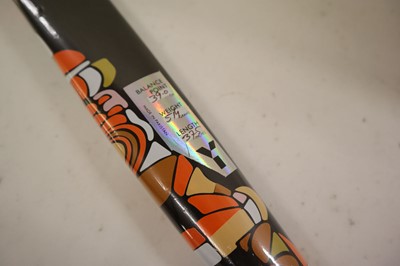 Lot Y1/YLB90 37.5" hockey stick