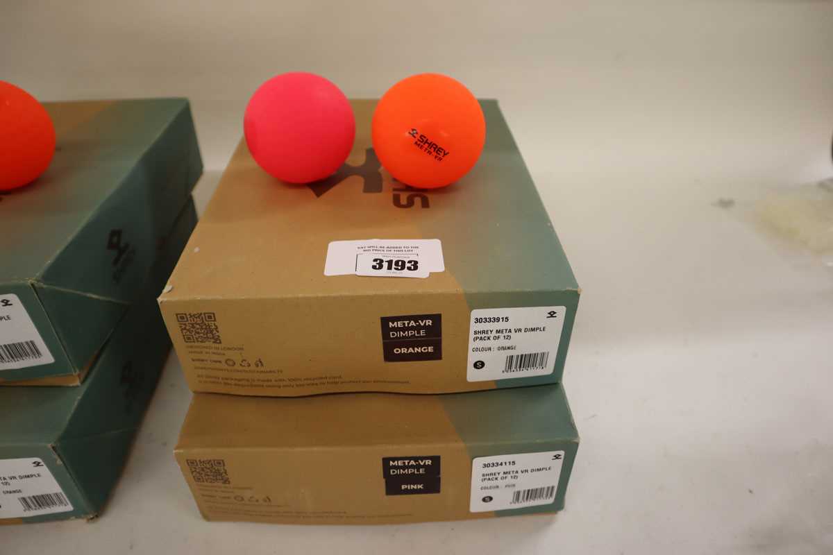 Lot 2x boxes of 12x Shrey Meta hockey balls in...