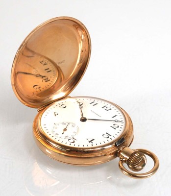 Lot 924 - A 9ct yellow gold full hunter pocket watch by...