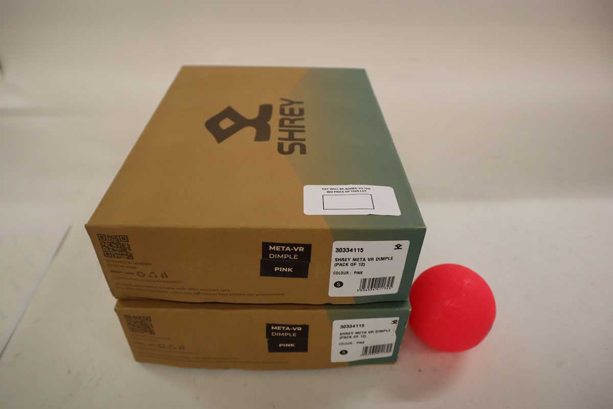 Lot 2x boxes of 12x Shrey Meta hockey balls in pink