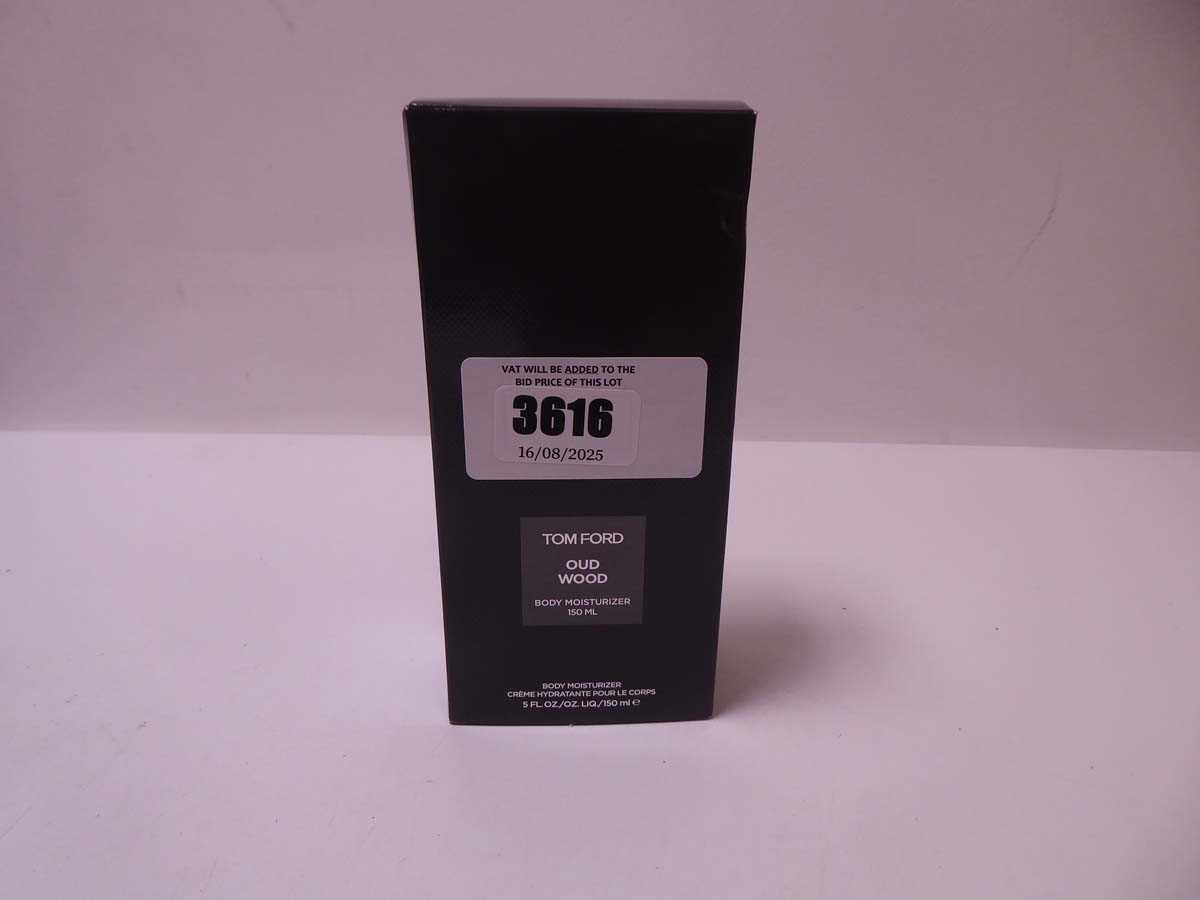 Lot Tom Ford our wood body moisturizer 150ml
