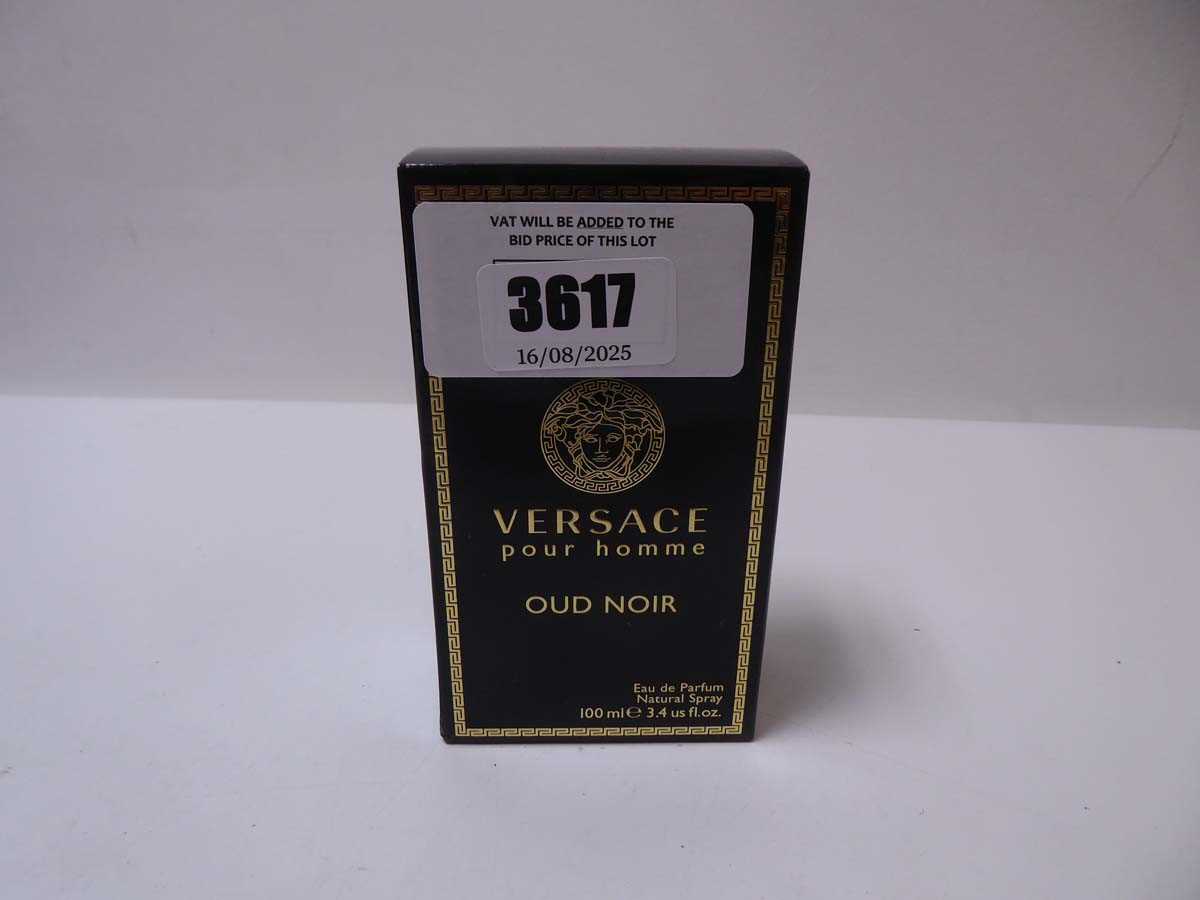 Lot Versace oud noir pour homme eau de parfum 100ml