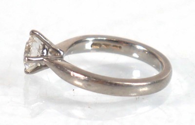 Lot 830 - A platinum ring set brilliant cut diamond in...
