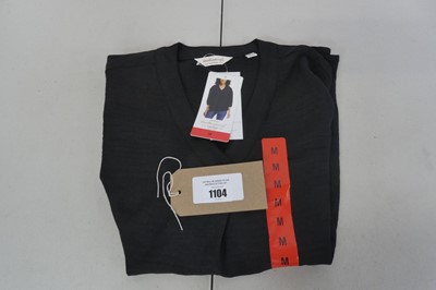 Lot 1104 - Approx. 30 ladies Weatherproof v-neck tops