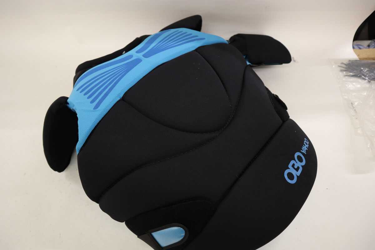 Lot OBO Yahoo hockey GK body and elbow guards, size L