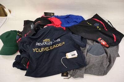 Lot Approx. 12x assorted hockey clothing items,...