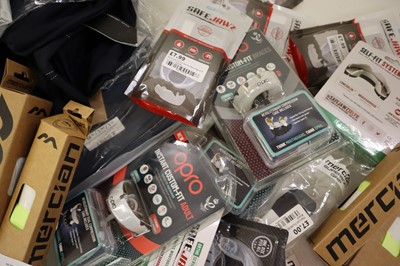 Lot Box of mixed mouth guards, gum shields and 3x...