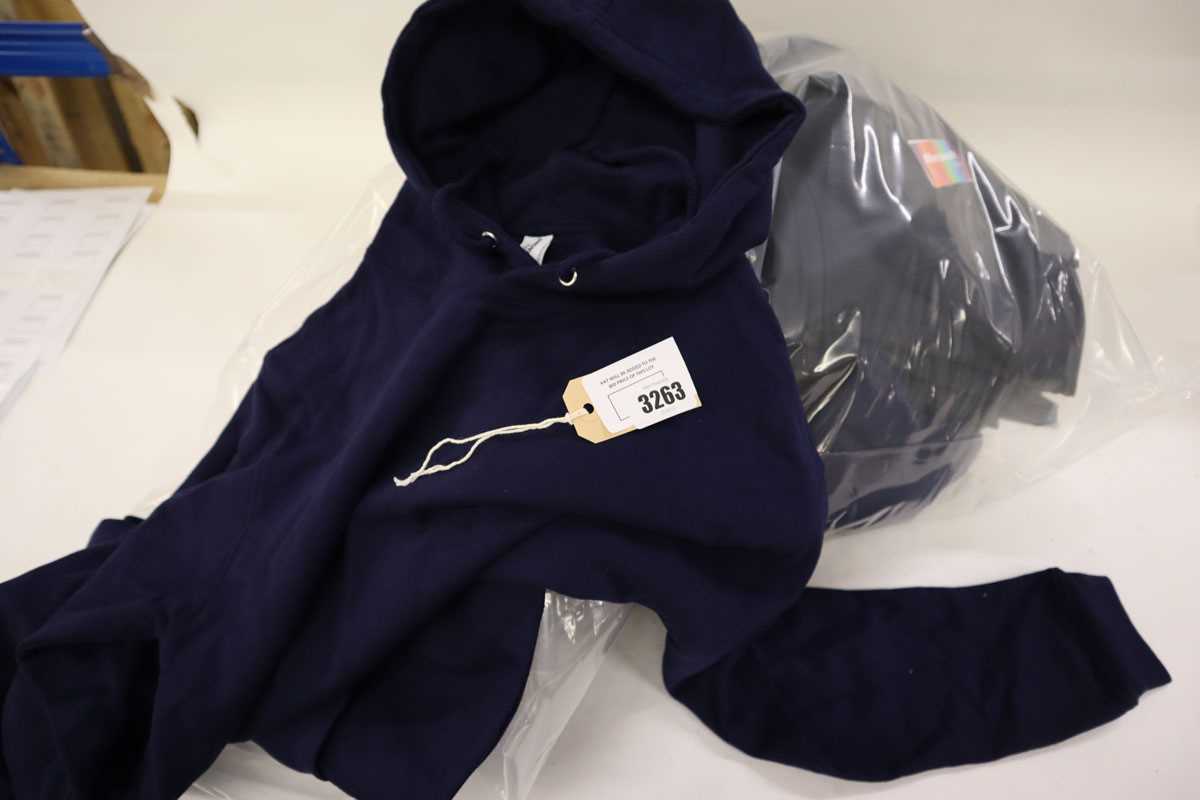 Lot 5x Result unbranded full-zip fleeces, various...