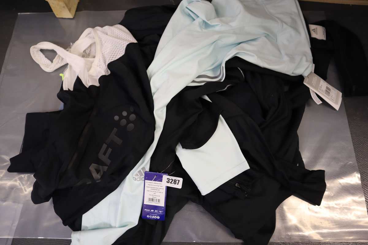 Lot Approx. 12x mixed sports bottoms, leggings and...