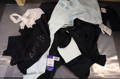 Lot Approx. 12x mixed sports bottoms, leggings and...