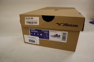 Lot Mizuno Women's Wave Serene running shoes, UK5,...