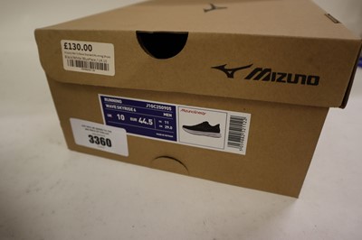 Lot Mizuno Men's Wave Skyrise 6 running shoes,...