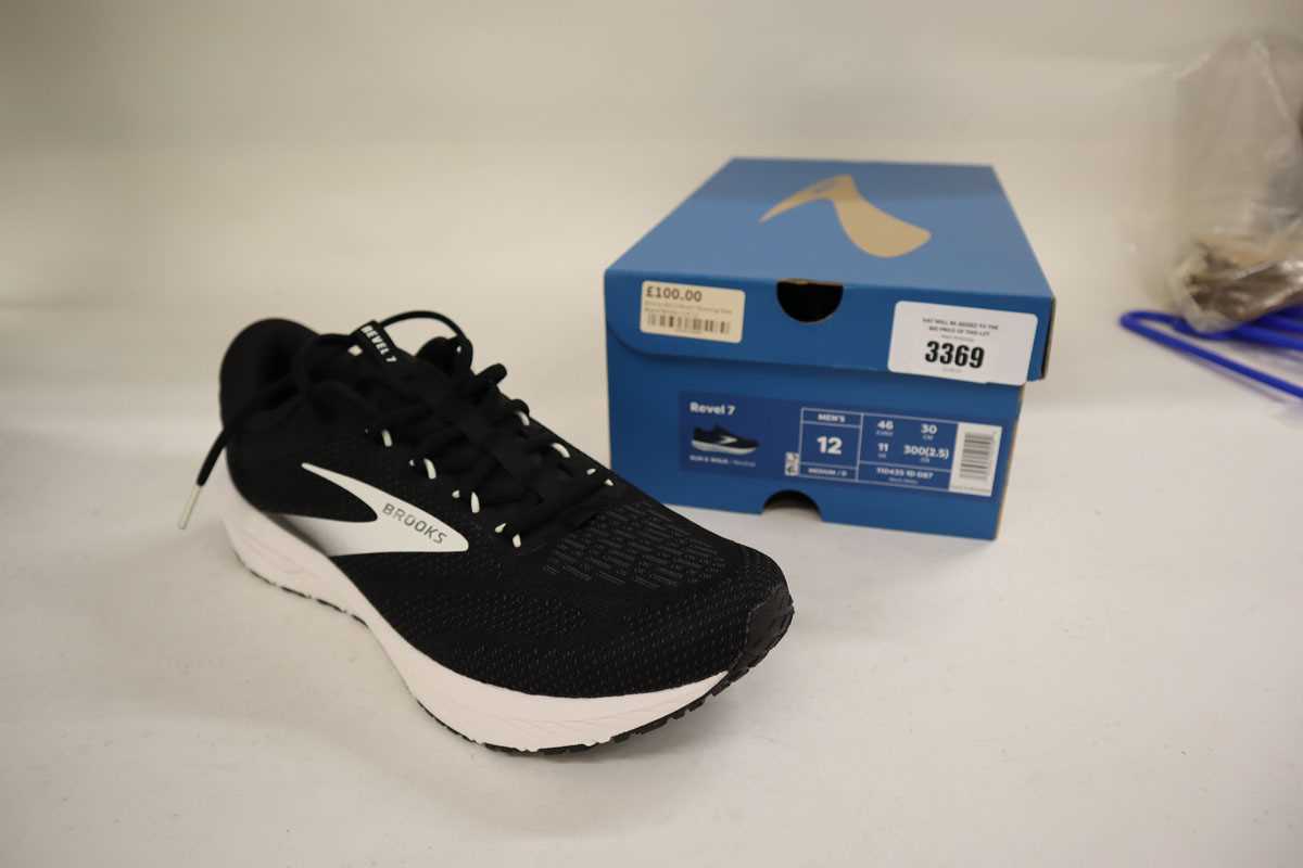 Lot Brooks Revel 7 Men's running shoes, UK11, boxed