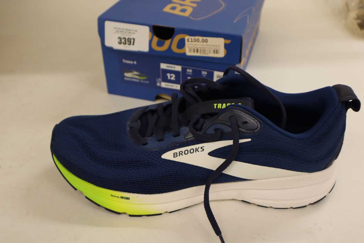 Lot Brooks Trace 4 Men's running shoes, UK11, boxed