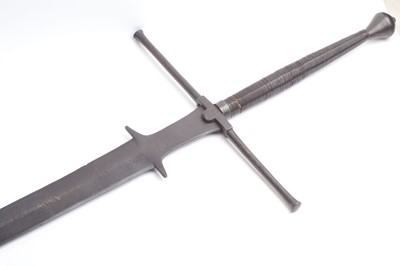 Lot 1476 - Reproduction double-handed longsword, 44½ ins...