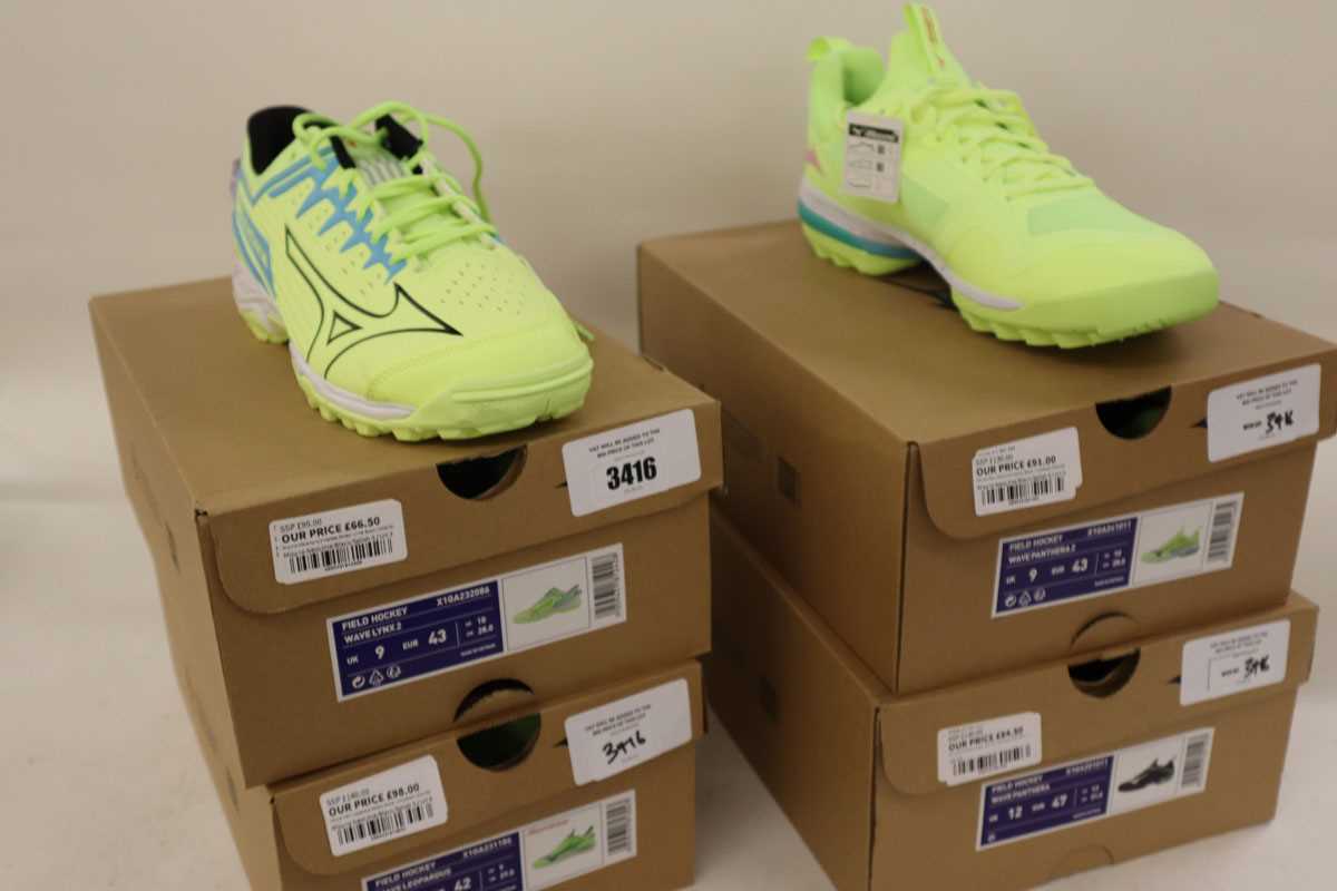 Lot 4x boxed pairs various Mizuno Wave Field...