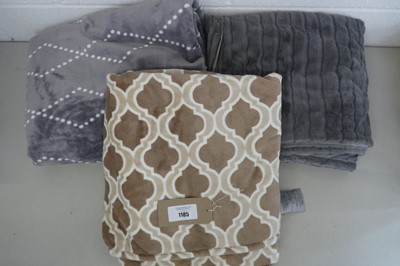 Lot 1185 - x3 large throws in various colours by Jennifer...