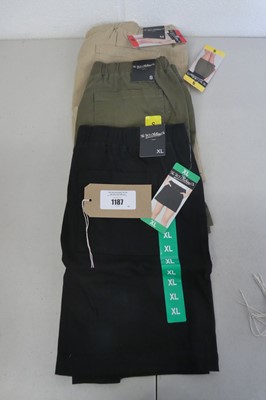 Lot 1187 - Approx. 30 ladies cotton shorts by B.C...