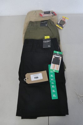 Lot 1190 - Approx. 30 ladies cotton shorts by B.C...