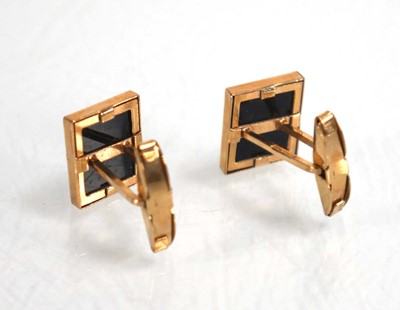 Lot 839 - A pair of 9ct yellow gold cufflinks of...