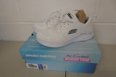 Lot 1223 - Boxed pair of Skechers skech lite air cooled...
