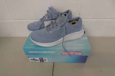 Lot 1228 - Boxed pair of Skechers skech lite air cooled...
