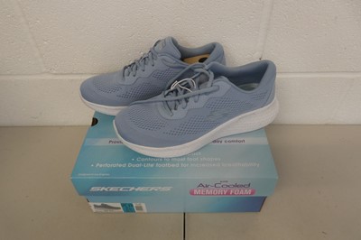 Lot 1233 - Boxed pair of Skechers skech lite air cooled...