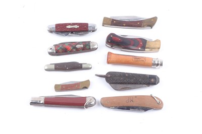 Lot 1487 - Ten folding pocket knives inc. Opinel,...