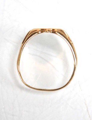 Lot 840 - A 9ct yellow gold signet ring, Birmingham 1965,...