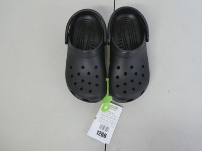 Lot 1266 - Childrens Crocs in black size UK 2