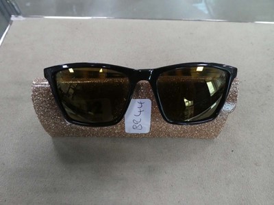 Lot 2422 - Pair of Ted Baker sunglasses