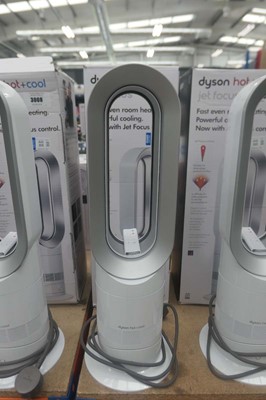 Lot 3007 - Dyson hot and cold Jet Focus AM09 tower fan...