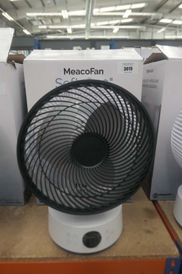 Lot 3015 - Meaco 10" table air circulator fan with box