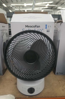 Lot 3017 - Meaco 10" table air circulator fan with box