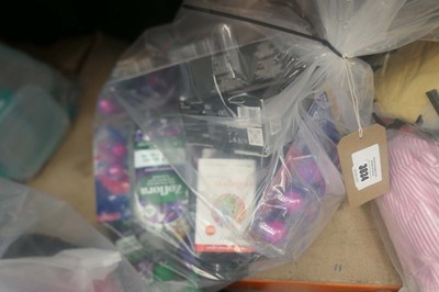 Lot 3034 - Lot containing Braun thermometers, toilet...