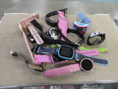 Lot 2469 - Quantity of smart watches