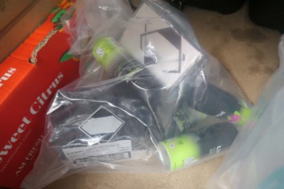 Lot 3036 - Bag of Lynx deodorants