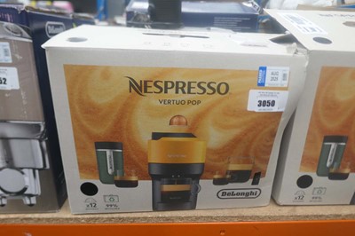 Lot 3050 - Nespresso Verue Pop Delonghi coffee machine