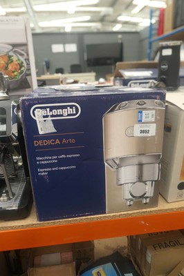 Lot 3052 - Delonghi Dedica Art espresso and cappuccino maker