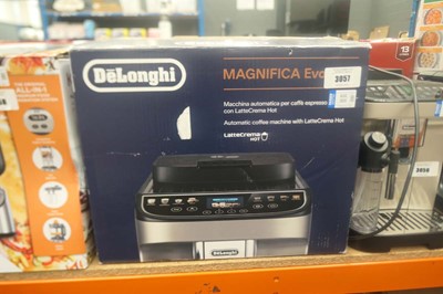 Lot 3057 - Delonghi Magnifica Evo automatic coffee machine
