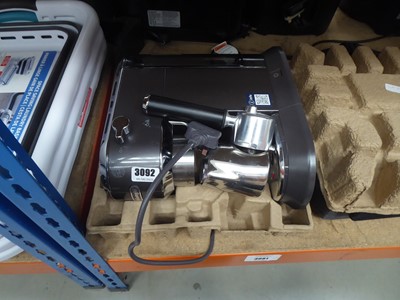 Lot 3092 - Unboxed Delonghi coffee machine